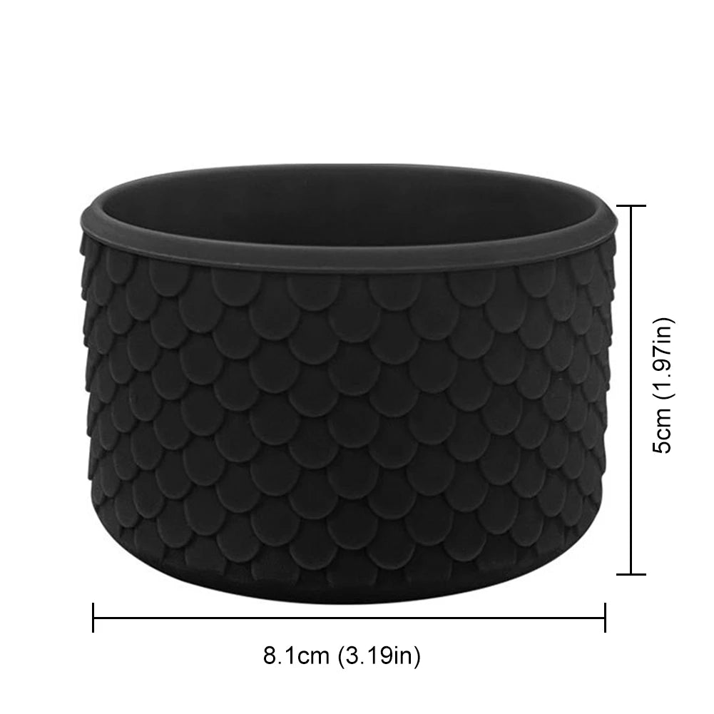 Stanley Black scalloped-edged container with dimensions on a white background
