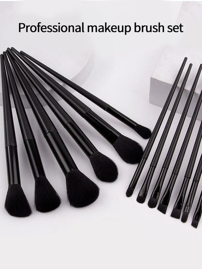 Black 20-piece makeup tool set: 13 makeup brushes +3 pieces of beauty eggs +3 pieces of powder puff +1 piece of storage bucket Pure Ember