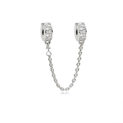Sparkling Herbarium Cluster Round Charm Safety Chain Pure Ember