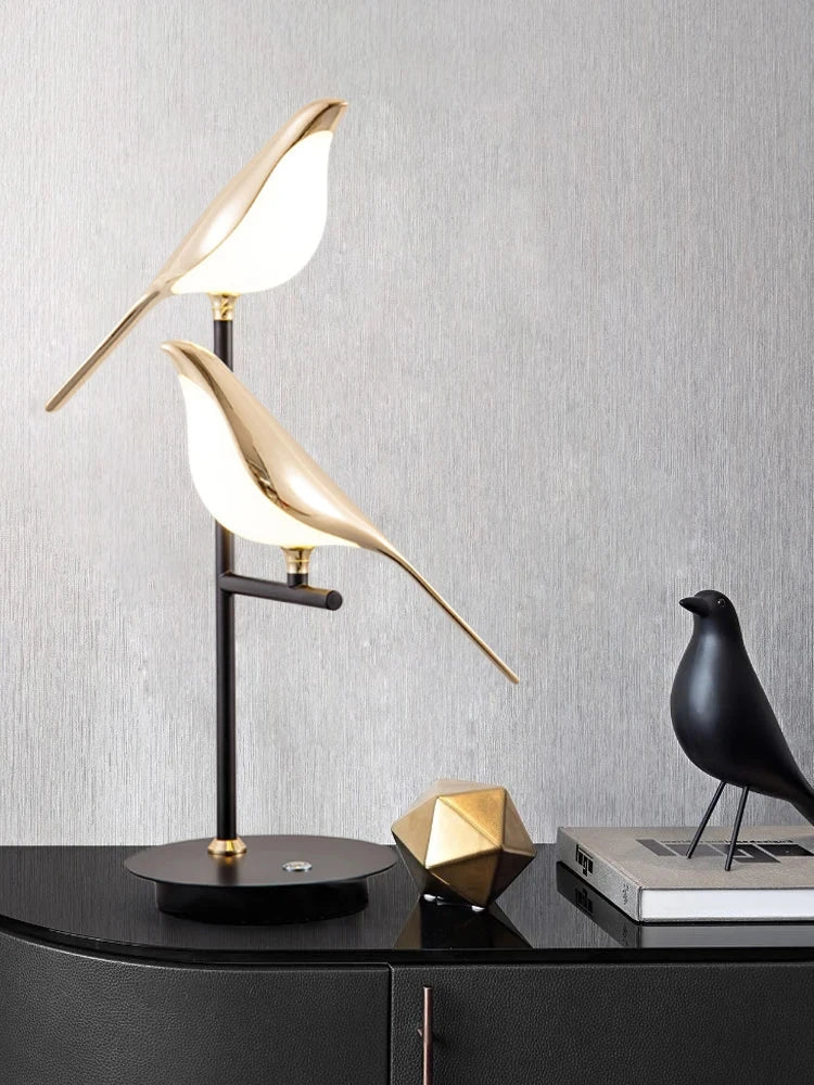 LED table lamp, Magpie bird Reading lamp Pure Ember