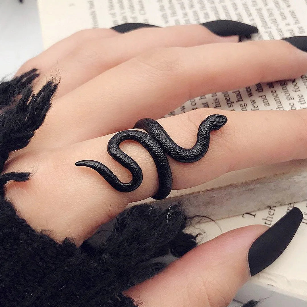 Black Snake Ring year of the snake feng shui pure ember