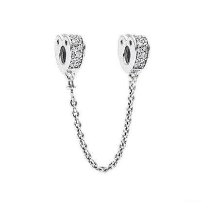 Sparkling Herbarium Cluster Round Charm Safety Chain Pure Ember